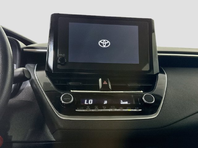 Used 2024 Toyota Corolla LE FWD image 17