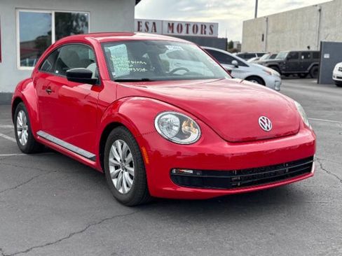 Used 2016 Volkswagen Beetle 1.8T S FWD image 1