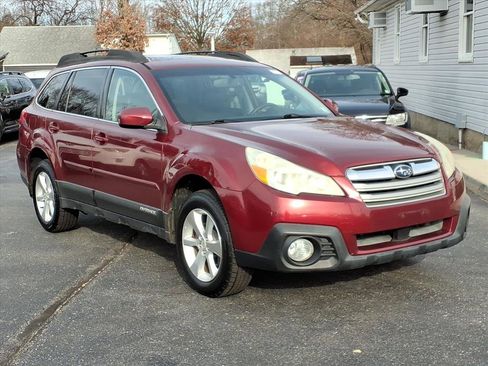 Used 2014 Subaru Outback 2.5i Limited image 3