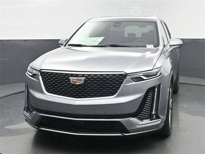 New 2025 Cadillac XT6 Premium Luxury