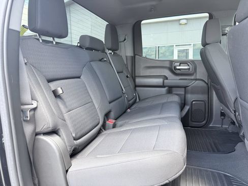 Used 2023 Chevrolet Silverado 1500 Custom AWD/4WD image 11