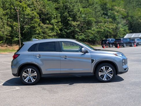 Used 2023 Mitsubishi Outlander Sport SE AWD/4WD image 10