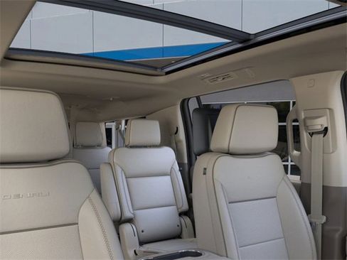 New 2026 GMC Yukon XL Denali image 24