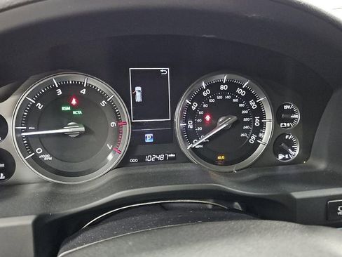 Used 2018 Toyota Land Cruiser w/ Carpet Mat Package AWD/4WD image 9