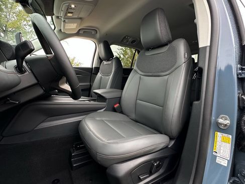 New 2026 Ford Explorer Active w/ Active Comfort Package RWD image 44