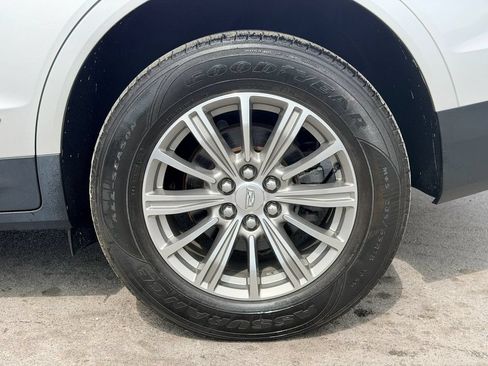Used 2019 Cadillac XT5 Luxury AWD/4WD image 29
