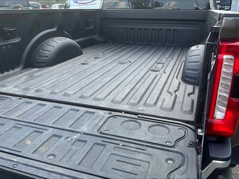 Used 2023 Ford F450 King Ranch w/ Chrome Package image 31