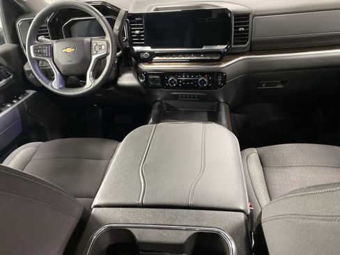 Used 2025 Chevrolet Silverado 3500 LT w/ All Star Edition image 3