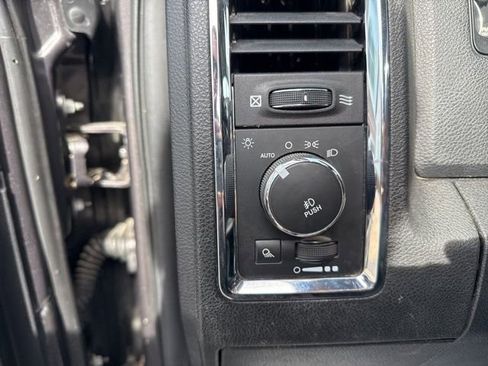 Used 2014 RAM 1500 Laramie w/ Convenience Group image 22