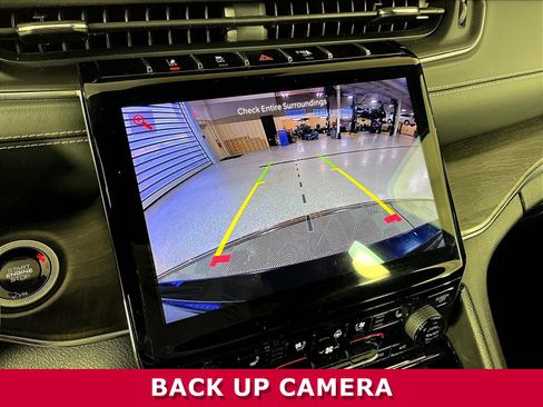 Used 2024 Jeep Grand Cherokee L Overland w/ Rear Seat Video Group I AWD/4WD image 14