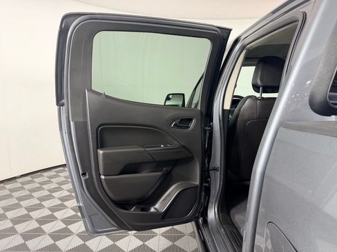 Used 2019 Chevrolet Colorado ZR2 AWD/4WD image 31