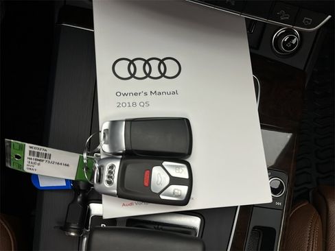 Used 2018 Audi Q5 2.0T Premium Plus w/ Premium Plus Package image 31