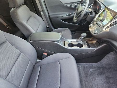 Used 2021 Chevrolet Malibu RS image 19