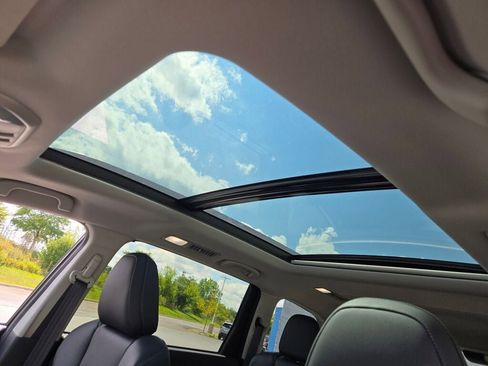 New 2025 Subaru Ascent Touring image 24