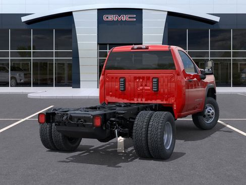 New 2025 GMC Sierra 3500 Pro w/ Convenience Package image 21