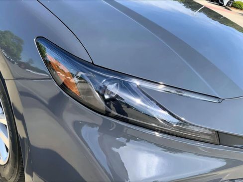 Used 2025 Toyota Camry LE FWD image 26