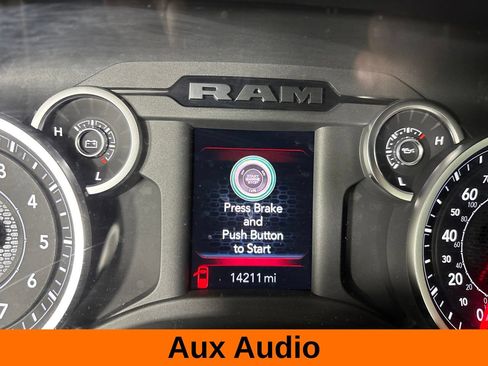 Used 2025 RAM 2500 Big Horn AWD/4WD image 15
