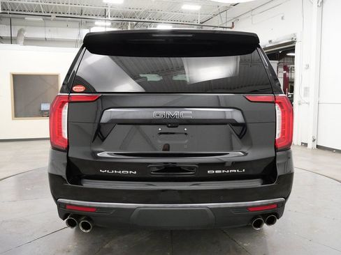 Used 2024 GMC Yukon Denali Ultimate AWD/4WD image 6