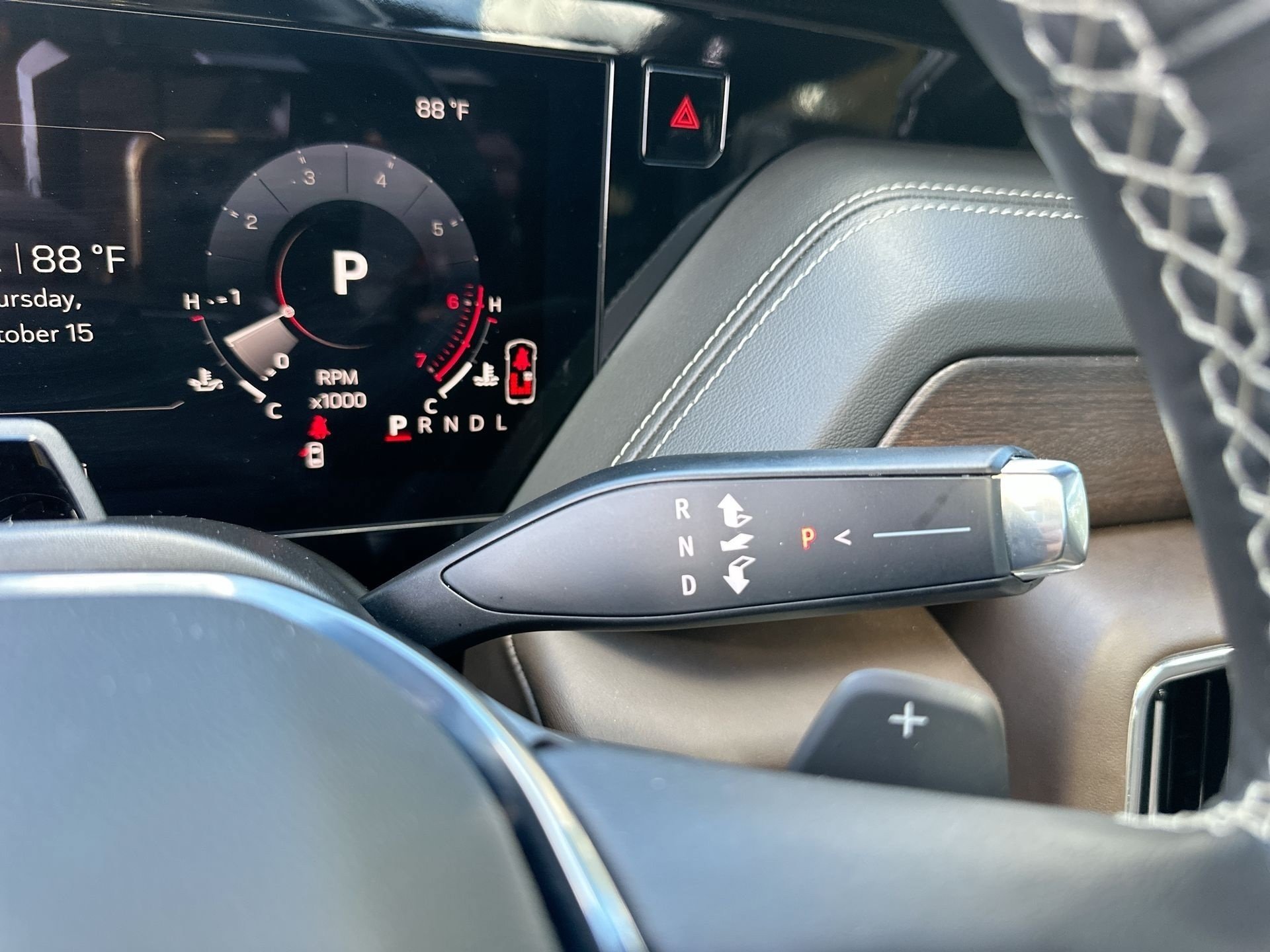 Certified 2025 GMC Yukon Denali Ultimate AWD/4WD image 16