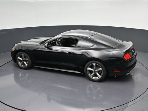 Used 2016 Ford Mustang Coupe w/ Equipment Group 051A RWD image 29