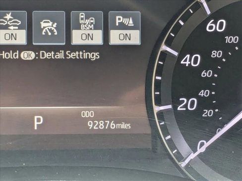 Used 2021 Toyota Highlander Platinum FWD image 12