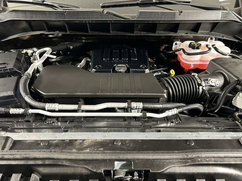 Used 2026 Chevrolet Silverado 1500 W/T w/ WT Convenience Package image 10