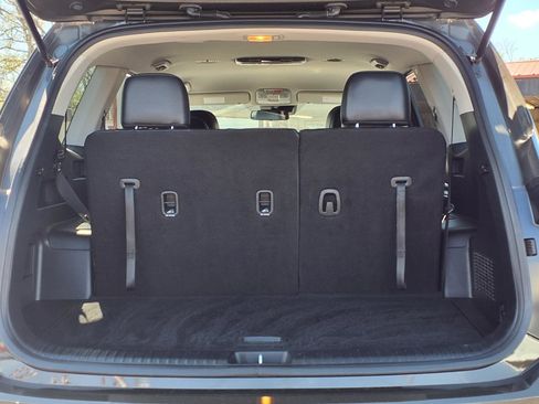 Used 2023 Kia Telluride S AWD/4WD image 18