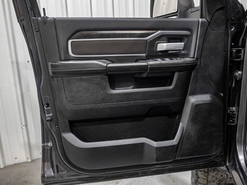 Used 2024 RAM 2500 Big Horn image 42