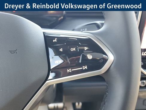 New 2025 Volkswagen ID. Buzz Pro S Plus image 26