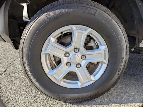 Certified 2021 Jeep Wrangler Unlimited Sport image 9