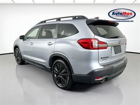 Used 2022 Subaru Ascent Onyx Edition image 6