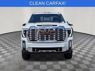 Used 2024 GMC Sierra 3500 Denali w/ Denali Reserve Package AWD/4WD video 2