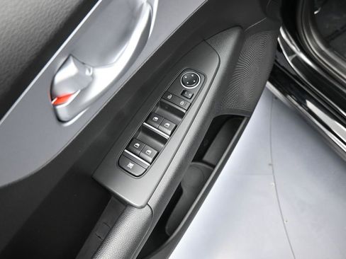 Used 2023 Kia Forte LXS FWD image 13