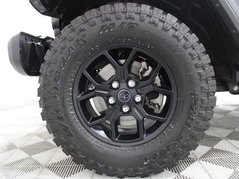 Used 2024 Jeep Wrangler Sport AWD/4WD image 43