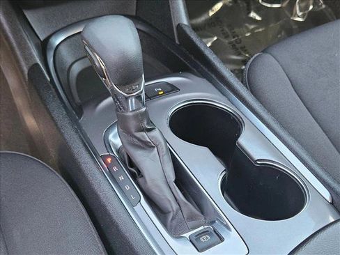 Used 2024 Chevrolet Malibu LT FWD image 19