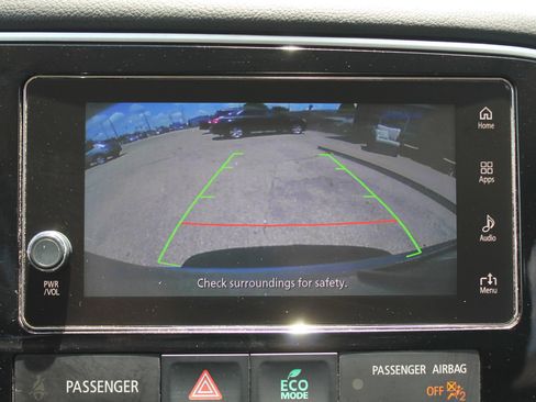 Used 2017 Mitsubishi Outlander SEL FWD image 35