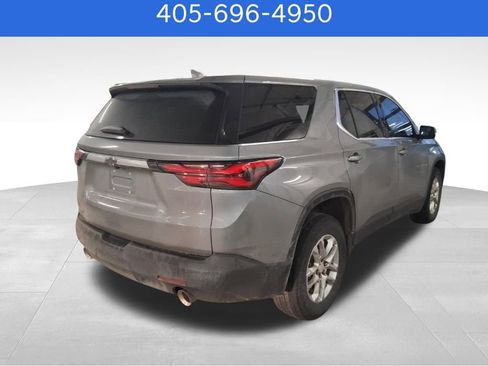 Used 2023 Chevrolet Traverse LS w/ Safety Package image 4