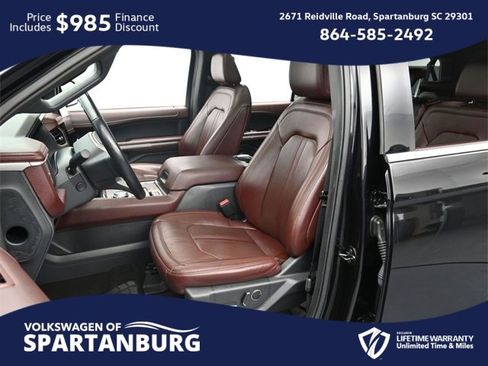 Used 2023 Ford Expedition Max Limited image 10