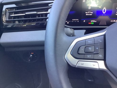 New 2025 Volkswagen Jetta SE image 27