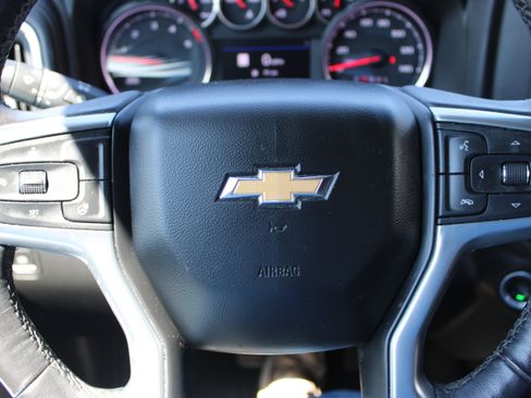 Used 2022 Chevrolet Silverado 2500 LTZ w/ LTZ Plus Package AWD/4WD image 17