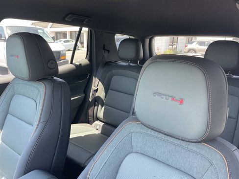 New 2026 GMC Terrain AT4 w/ Technology Package II AWD/4WD image 23