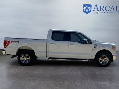 Used 2022 Ford F150 XLT w/ Equipment Group 302A High image 6