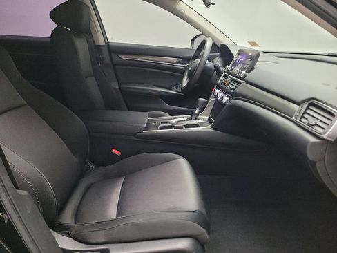 Used 2019 Honda Accord LX image 21