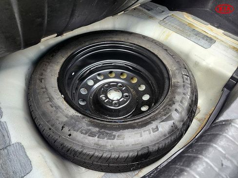 Used 2018 Kia Optima LX w/ Convenience Package image 30