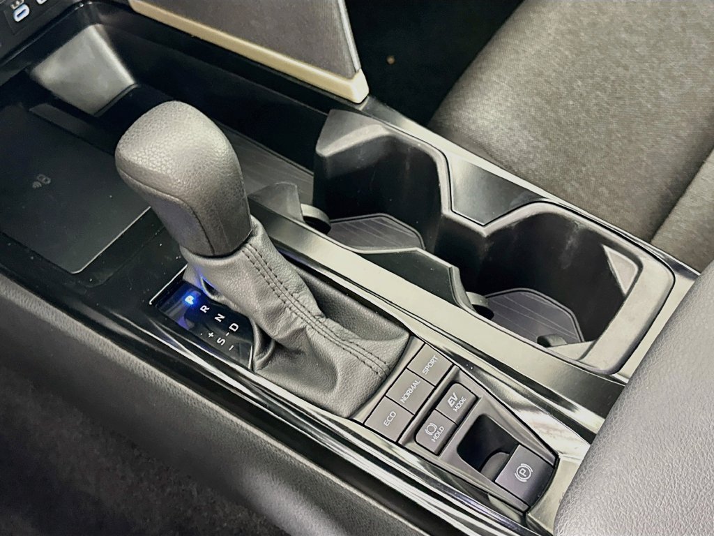 Certified 2025 Toyota Camry LE FWD image 16