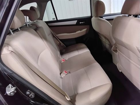 Used 2016 Subaru Outback 2.5i Premium image 15