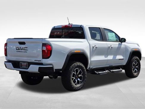 New 2026 GMC Canyon AT4X w/ LPO, Black Badging Package image 5
