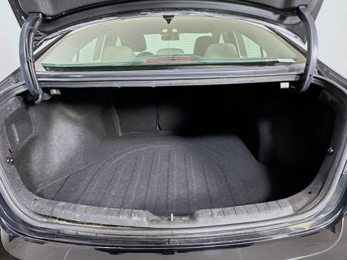 Used 2020 Hyundai Elantra SEL FWD image 26