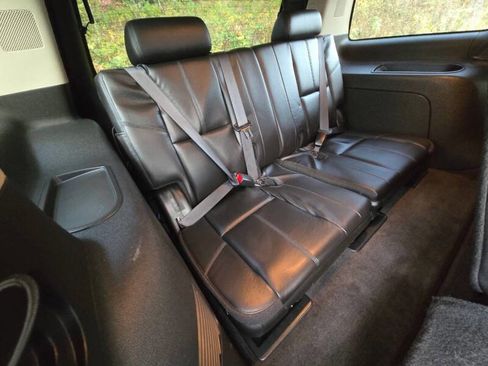 Used 2009 Chevrolet Tahoe LT w/ Luxury Package image 14