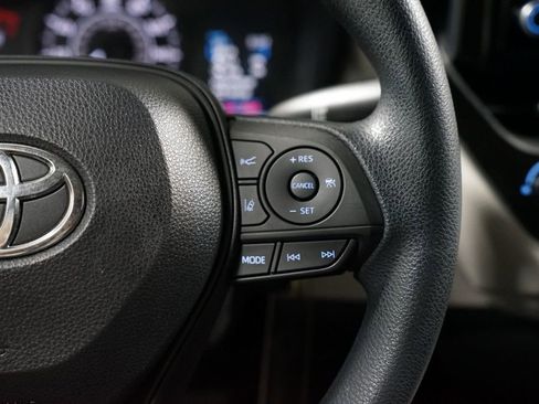 Used 2021 Toyota Corolla L image 13